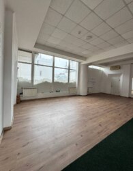 Оренда офісного приміщення на вул. Соборна 10, приміщень - 2, поверх - 1 фото 10 Оренда офісного приміщення на вул. Соборна 10, приміщень - 2, поверх - 1 фото 10