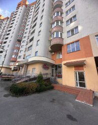 Здається комерційне приміщення на вул. Стрілецька 1, площа 155 кв.м фото 8 Здається комерційне приміщення на вул. Стрілецька 1, площа 155 кв.м фото 8