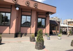 Здається комерційне приміщення на вул. Володимира Винниченка 4, площа 345 кв.м фото 5 Здається комерційне приміщення на вул. Володимира Винниченка 4, площа 345 кв.м фото 5