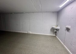 Здається комерційне приміщення на пл. Івана Богуна 27Б, площа 100.5 кв.м фото 5 Здається комерційне приміщення на пл. Івана Богуна 27Б, площа 100.5 кв.м фото 5