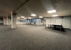 ������ �������� ��������� �� ���. 600-���� 1, �������� -, ������ - 5 ���� 10