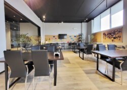 ������ �������� ��������� �� �����. �������������, �������� - 15, ������ - 3 ���� 7