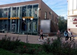 ������� ���������� ��������� �� �����. ������������� 22, ����� 400 ��.� ���� 9