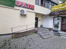 Здається комерційне приміщення на вул. Стрілецька 3, площа 86 м² фото 4 Здається комерційне приміщення на вул. Стрілецька 3, площа 86 м² фото 4