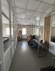 Оренда офісного приміщення на вул. Василя Порика, приміщень - 2, поверх - 2 фото 11 Оренда офісного приміщення на вул. Василя Порика, приміщень - 2, поверх - 2 фото 11