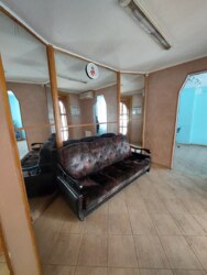 Сдам половину САЛОНА КРАСОТЫ Людвига Свободы у порога метро Алексеевская фото 9 Сдам половину САЛОНА КРАСОТЫ Людвига Свободы у порога метро Алексеевская фото 9