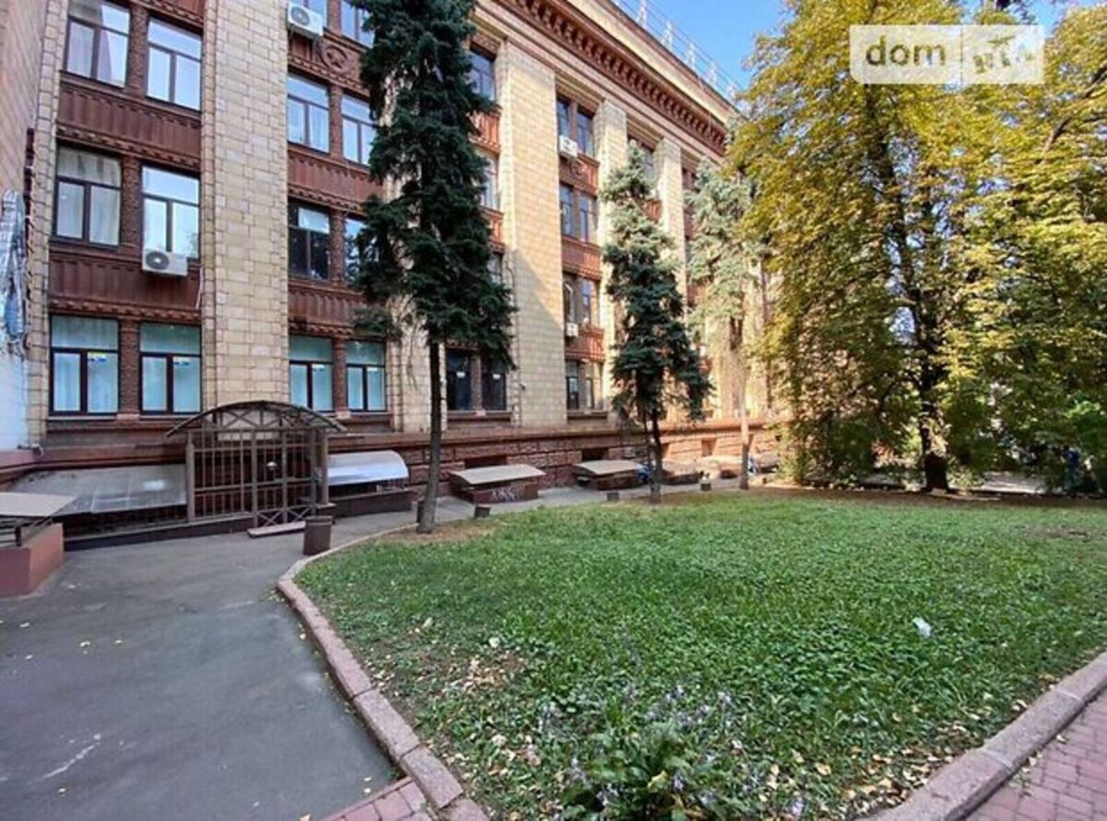 Здається об'єкт Дніпропетровська, Дніпро, Таромское фото 1 Здається об'єкт Дніпропетровська, Дніпро, Таромское фото 1