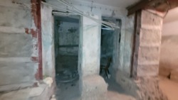  ,    8