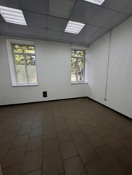 Здається комерційне приміщення, загальна площа якого складає 85 м2. фото 1 Здається комерційне приміщення, загальна площа якого складає 85 м2. фото 1