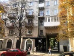 Сдам помещение 135м2, ул. Ярослава Мудрого фото 1 Сдам помещение 135м2, ул. Ярослава Мудрого фото 1