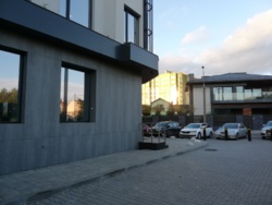 Оренда приміщення з окремим входом на першому поверсі бізнес-центру в центральній частині міста Луцька! фото 5 Оренда приміщення з окремим входом на першому поверсі бізнес-центру в центральній частині міста Луцька! фото 5