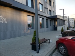 Оренда приміщення з окремим входом на першому поверсі бізнес-центру в центральній частині міста Луцька! фото 3 Оренда приміщення з окремим входом на першому поверсі бізнес-центру в центральній частині міста Луцька! фото 3