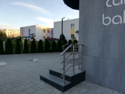 Оренда приміщення з окремим входом на першому поверсі бізнес-центру в центральній частині міста Луцька! фото 4 Оренда приміщення з окремим входом на першому поверсі бізнес-центру в центральній частині міста Луцька! фото 4