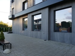 Оренда приміщення з окремим входом на першому поверсі бізнес-центру в центральній частині міста Луцька! фото 2 Оренда приміщення з окремим входом на першому поверсі бізнес-центру в центральній частині міста Луцька! фото 2