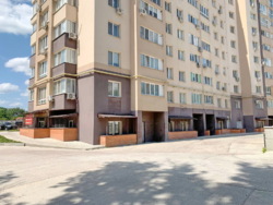 Здається в оренду торгівельна площа 83,18 м2 в місті Суми, по пр-ту Михайла Лушпи фото 1 Здається в оренду торгівельна площа 83,18 м2 в місті Суми, по пр-ту Михайла Лушпи фото 1