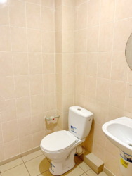 Здам в оренду простору торгівельну площу, розташовану на другій лінії в Ковпаковському районі міста Суми по вулиці Металургів. фото 17 Здам в оренду простору торгівельну площу, розташовану на другій лінії в Ковпаковському районі міста Суми по вулиці Металургів. фото 17