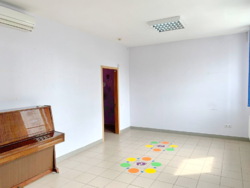 Здам в оренду простору торгівельну площу, розташовану на другій лінії в Ковпаковському районі міста Суми по вулиці Металургів. фото 12 Здам в оренду простору торгівельну площу, розташовану на другій лінії в Ковпаковському районі міста Суми по вулиці Металургів. фото 12