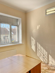 Оренда комерційного приміщення у центрі міста Суми. фото 12 Оренда комерційного приміщення у центрі міста Суми. фото 12