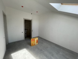 Замостянська, 16 Великий трьохповерховий будинок фото 16 Замостянська, 16 Великий трьохповерховий будинок фото 16