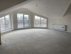 Замостянська, 16 Великий трьохповерховий будинок фото 22 Замостянська, 16 Великий трьохповерховий будинок фото 22