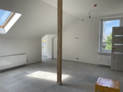 Замостянська, 16 Великий трьохповерховий будинок фото 17 Замостянська, 16 Великий трьохповерховий будинок фото 17