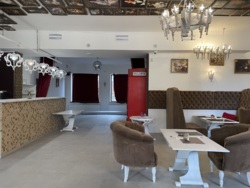 Перший поверх нежитлової будівлі з літньою площадкою фото 18 Перший поверх нежитлової будівлі з літньою площадкою фото 18