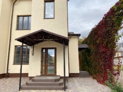 Замостянська, 16 Великий трьохповерховий будинок фото 26 Замостянська, 16 Великий трьохповерховий будинок фото 26