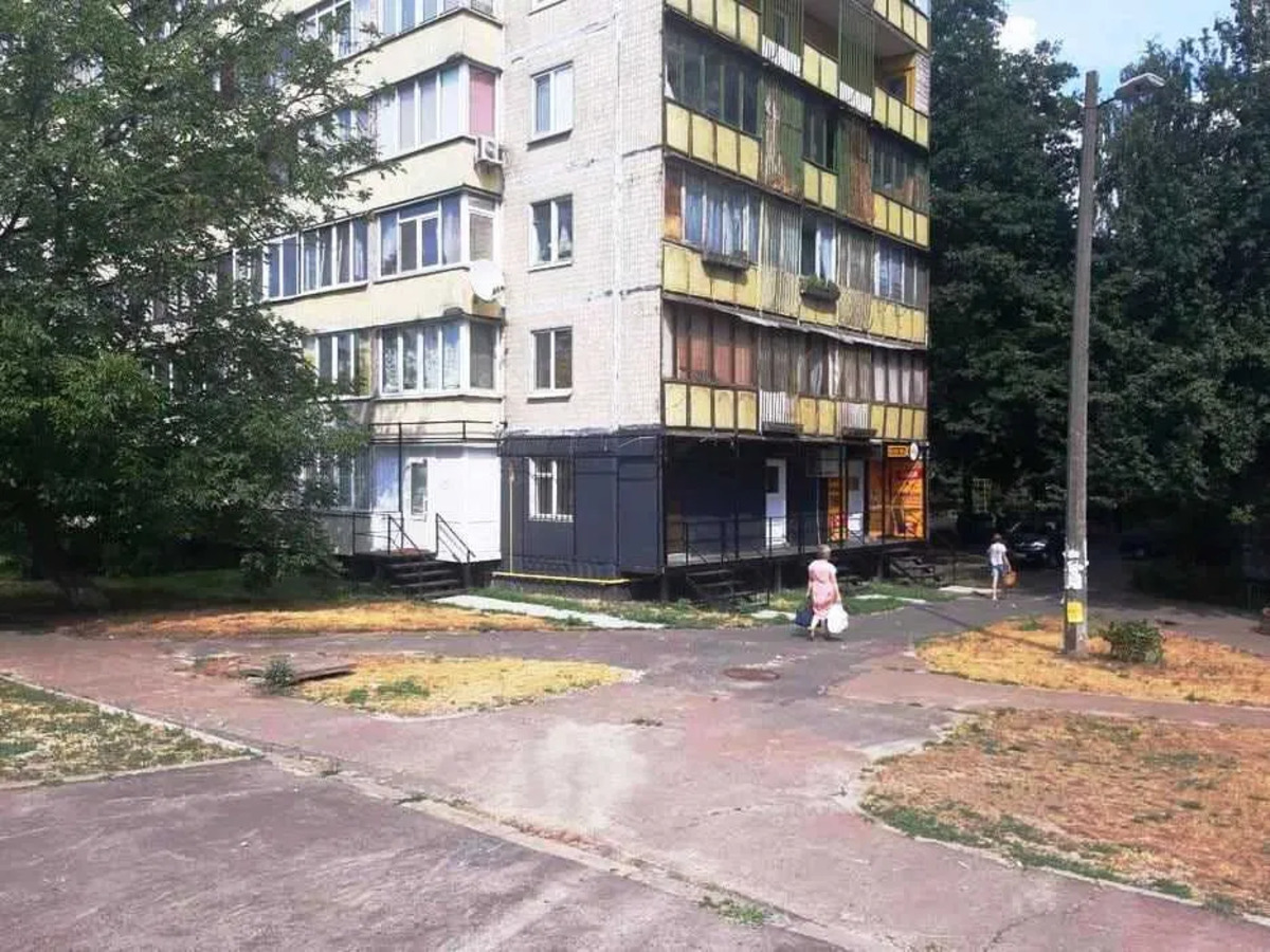 Оренда фасадного приміщення 21 м2 Оболонський р-н фото 1 Оренда фасадного приміщення 21 м2 Оболонський р-н фото 1