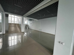 Оренда приміщення м.Тячів вул.Польова 600кв.м. фото 7 Оренда приміщення м.Тячів вул.Польова 600кв.м. фото 7