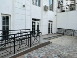 Оренда приміщення в ЖК Нова Англія фото 1 Оренда приміщення в ЖК Нова Англія фото 1