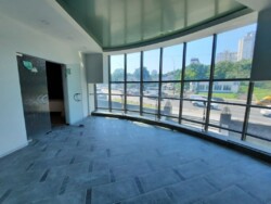 Аренда 400 м2 отдельно стоящее здание по ул. Вадима Гетьмана , Караваевые Дачи, Соломенский р-н. фото 3 Аренда 400 м2 отдельно стоящее здание по ул. Вадима Гетьмана , Караваевые Дачи, Соломенский р-н. фото 3