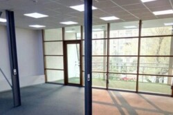 Сдается в аренду 3й этаж трехэтажного здания в центре Киева фото 5 Сдается в аренду 3й этаж трехэтажного здания в центре Киева фото 5