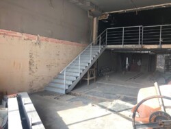 Аренда фасадного помещение Позняки огромный трафик метро 2 мин фото 5 Аренда фасадного помещение Позняки огромный трафик метро 2 мин фото 5