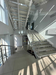 приміщення Рівне вул Соборна 274 в БЦ Партизан фото 7 приміщення Рівне вул Соборна 274 в БЦ Партизан фото 7