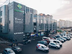 Оренда комерційного приміщення в ТЦ Clever фото 1 Оренда комерційного приміщення в ТЦ Clever фото 1