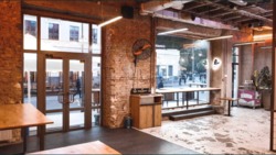 Аренда фасад 1 этаж супер локация , трафик , витрины , метро 5 минут 10 000 $ Договорная фото 5 Аренда фасад 1 этаж супер локация , трафик , витрины , метро 5 минут 10 000 $ Договорная фото 5