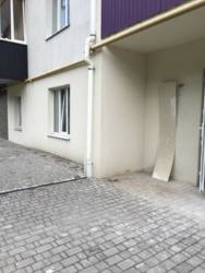 Оренда окремий вхід, фасад фото 18 Оренда окремий вхід, фасад фото 18