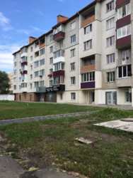 Оренда окремий вхід, фасад фото 10 Оренда окремий вхід, фасад фото 10