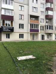 Оренда окремий вхід, фасад фото 8 Оренда окремий вхід, фасад фото 8