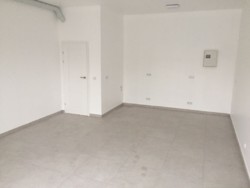 Оренда під офіс, салон, магазин, аптеку. Перша здача в новобудові фото 2 Оренда під офіс, салон, магазин, аптеку. Перша здача в новобудові фото 2