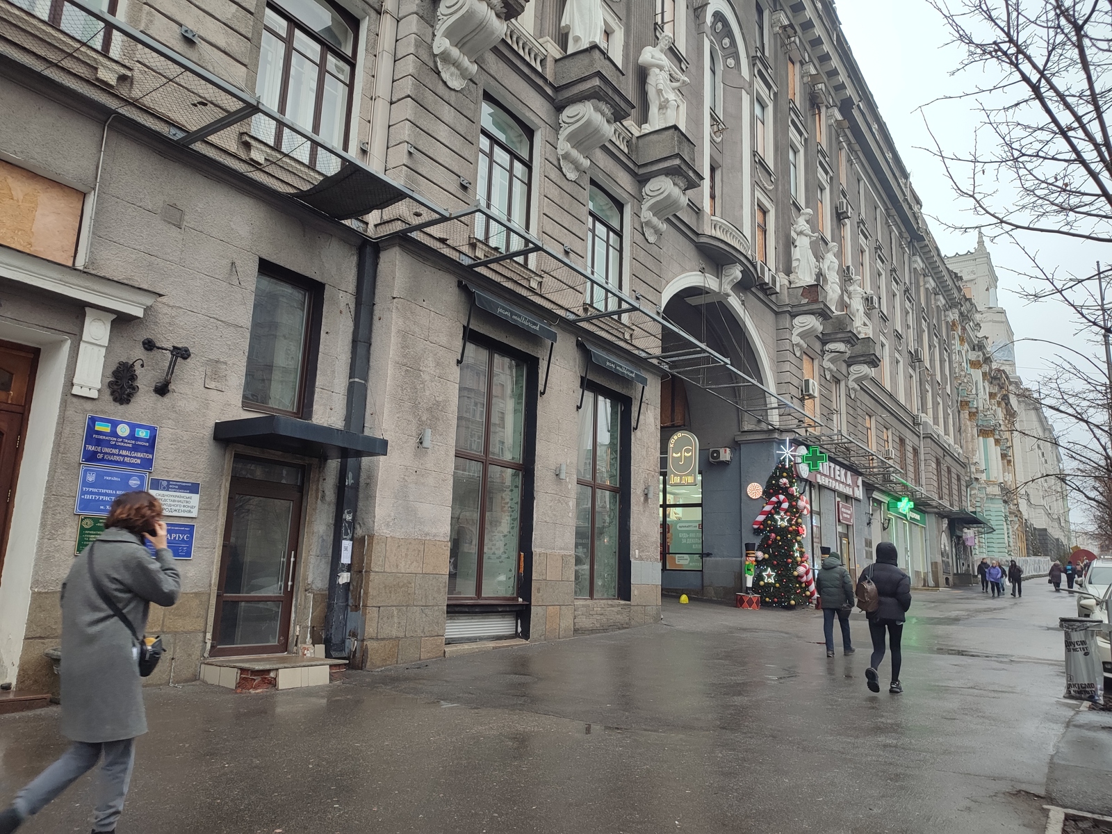 Оренда 1 поверх + підвал 478м2 / площа Конституції 1 / м. 'Пл.Конституції' 500 м фото 1 Оренда 1 поверх + підвал 478м2 / площа Конституції 1 / м. 'Пл.Конституції' 500 м фото 1