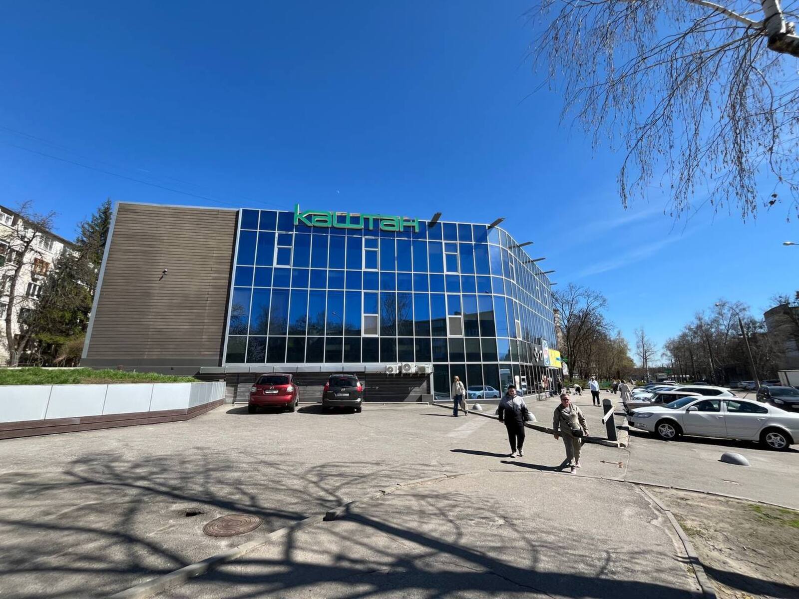 Оренда приміщеня 20 м2 / 23 серпня 67а/ метро 23 Серпня 900 м фото 1 Оренда приміщеня 20 м2 / 23 серпня 67а/ метро 23 Серпня 900 м фото 1