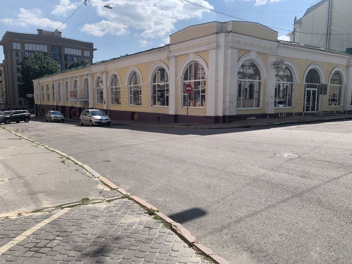 Оренда 280 м2 / 1 поверх / вул. К. Основ'яненка, 12 фото 1 Оренда 280 м2 / 1 поверх / вул. К. Основ'яненка, 12 фото 1