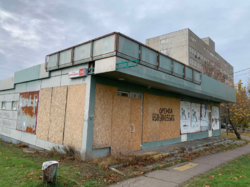 ������ ��������� 121,4 �2/ ������������� 3 � /�. ��������� 350 � ���� 2