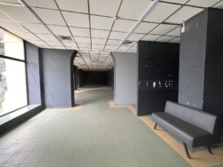 Оренда торгового приміщення 220м2/ Майдан Конституції 1 хвилина фото 9 Оренда торгового приміщення 220м2/ Майдан Конституції 1 хвилина фото 9