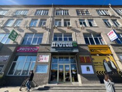 Оренда 1 поверх / ТЦ Протон / 650 м2 фото 6 Оренда 1 поверх / ТЦ Протон / 650 м2 фото 6