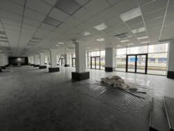 Оренда примІщень 80-760м2/ ТЦ Левада/ Червона лінія фото 12 Оренда примІщень 80-760м2/ ТЦ Левада/ Червона лінія фото 12