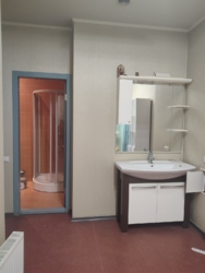 Оренда приміщення 144.9 кв.м./ м. 'Архітектора Бекетова' 200 м/ 'червона лінія' фото 4 Оренда приміщення 144.9 кв.м./ м. 'Архітектора Бекетова' 200 м/ 'червона лінія' фото 4