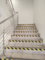 Оренда приміщеня 428 м2/ пр. Ювілейний 1а/ червона лінія/ м. Академіка Барабашова 200 м фото 23 Оренда приміщеня 428 м2/ пр. Ювілейний 1а/ червона лінія/ м. Академіка Барабашова 200 м фото 23