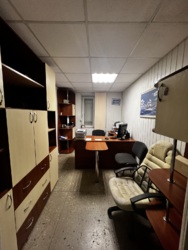 Оренда комерційного приміщення 180м2 фото 3 Оренда комерційного приміщення 180м2 фото 3